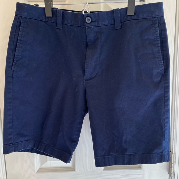 J.Crew Factory Men’s 9 Inch Chino shorts waist 33 Navy Blue Like New Condition - Picture 3 of 6